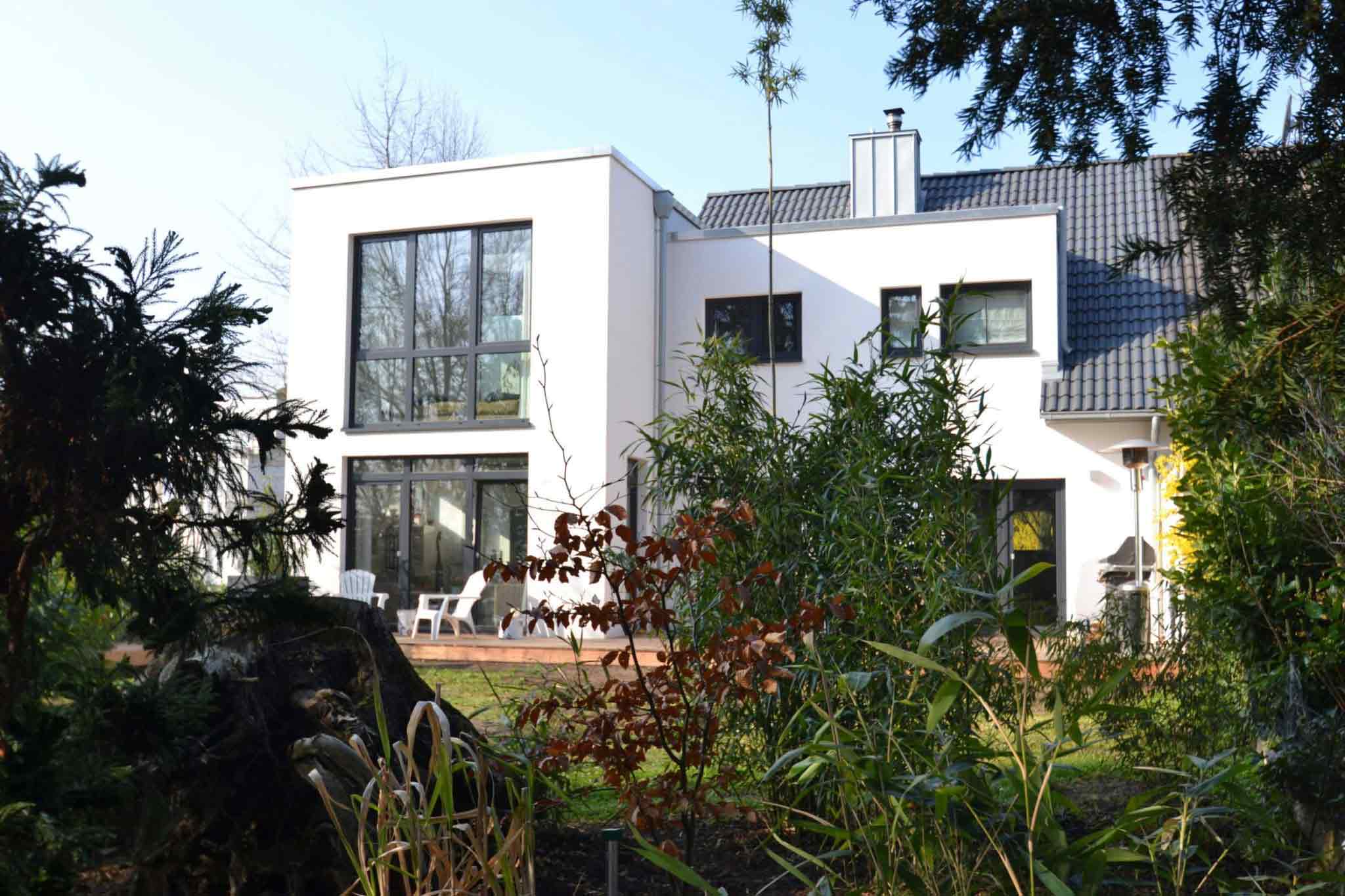 Vermittelt! Großzügige, moderne Doppelhaushälfte in idyllischer Lage von Hürth-Sielsdorf