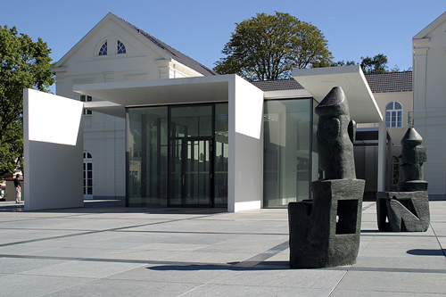 Das Max Ernst Museum in Brühl